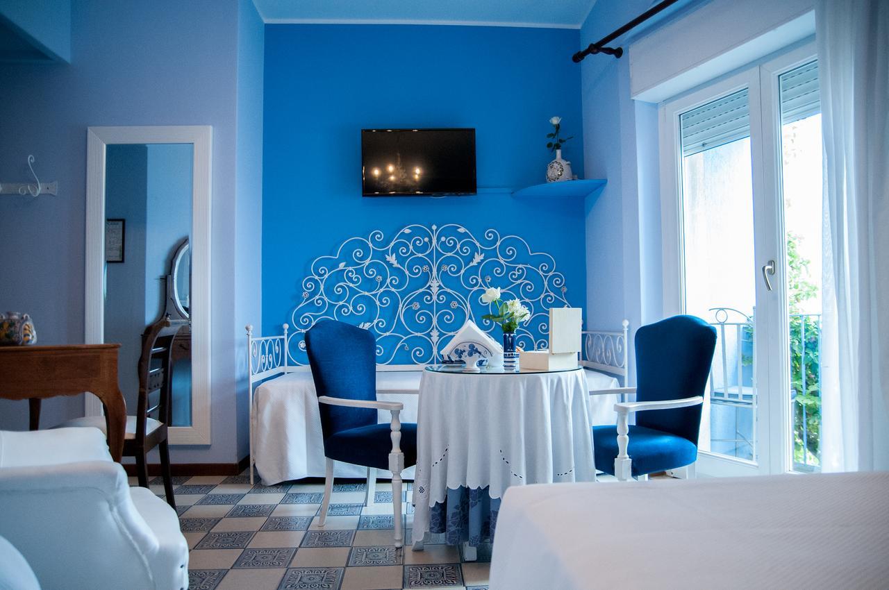 Hotel Palladio จีอาร์ดีนี นักซอส ภายนอก รูปภาพ